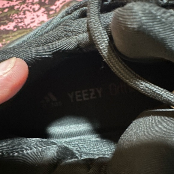 Men's ADIDAS Yeezy 700 V3 'Dark Glow Sz 7 - Picture 7 of 11